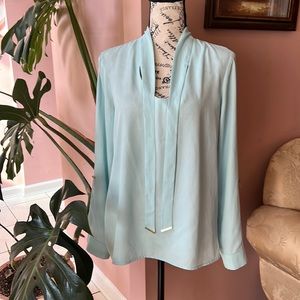 ANNE KLEIN LONG SLEEVE SHIRT. SIZE 8 TURQUOISE